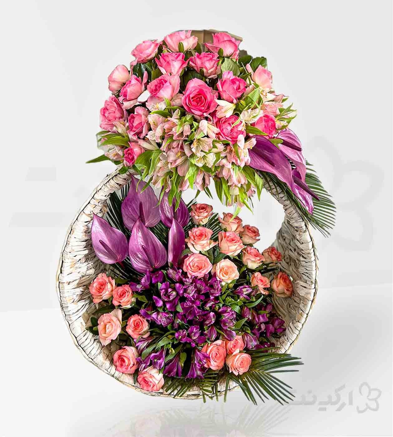 سبد گل آویدا